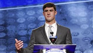 Daniel Jones named starting quarterback