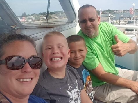 Naugatuck rallies around local man stricken with cancer