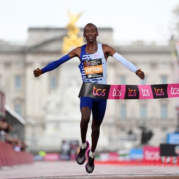 Marathoner Kelvin Kiptum breaks world record